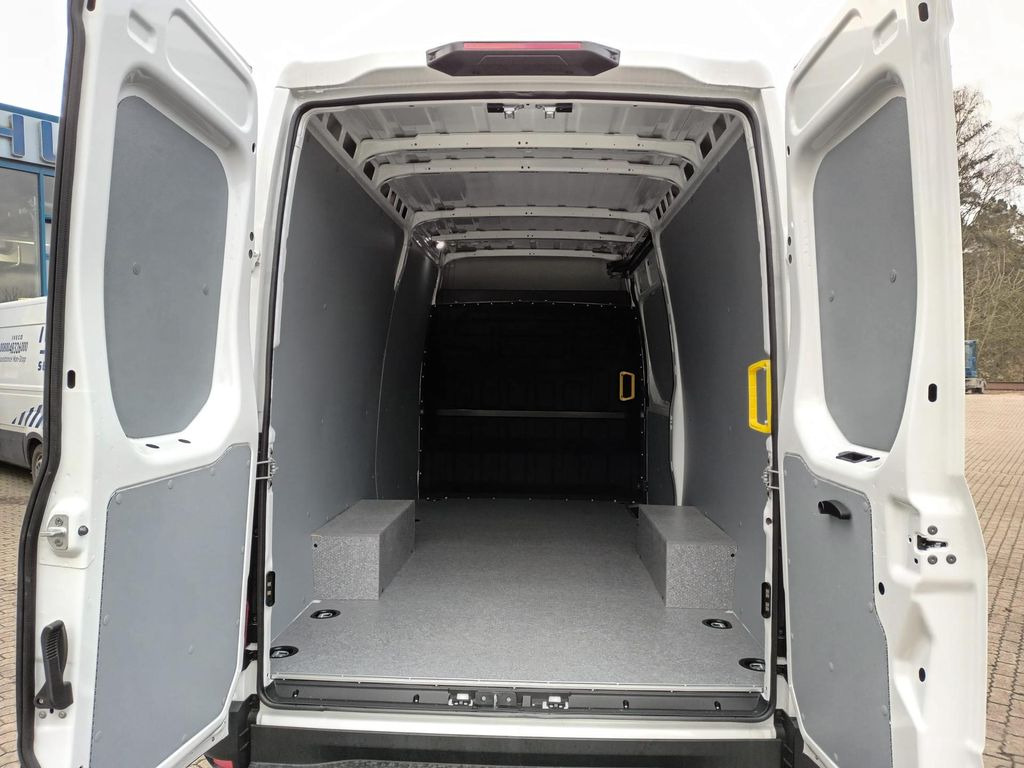 Iveco Daily 35S16A8 V 3520L MY2024 - Furgon: 5 kép. Iveco Daily 35S16A8 V 3520L MY2024 - Furgon: 5 kép.