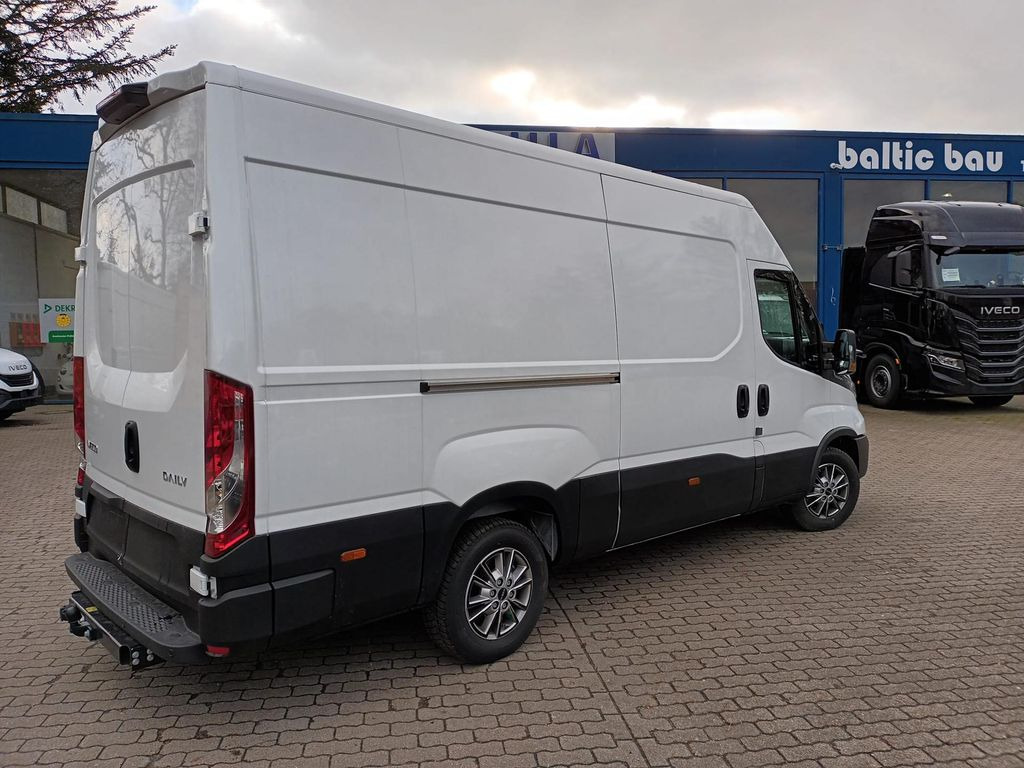 Iveco Daily 35S16A8 V 3520L MY2024 - Furgon: 3 kép. Iveco Daily 35S16A8 V 3520L MY2024 - Furgon: 3 kép.