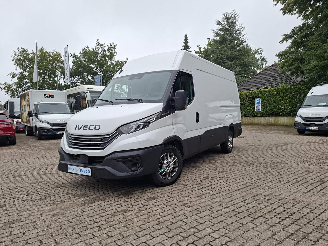 Iveco Daily 35S16A8V 115KW Klima - Radio Rückfahrka... - Furgon: 1 kép. Iveco Daily 35S16A8V 115KW Klima - Radio Rückfahrka... - Furgon: 1 kép.