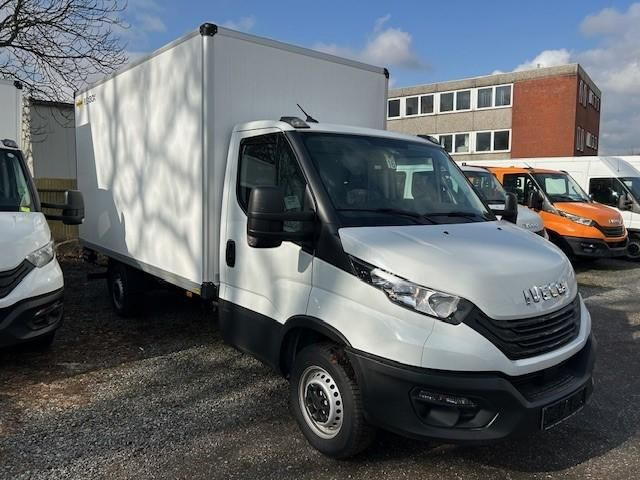 Iveco Daily Koffer 35S14H 3,0 LBW Kamera 115 kW (15... - Dobozos kisteherautó: 1 kép. Iveco Daily Koffer 35S14H 3,0 LBW Kamera 115 kW (15... - Dobozos kisteherautó: 1 kép.