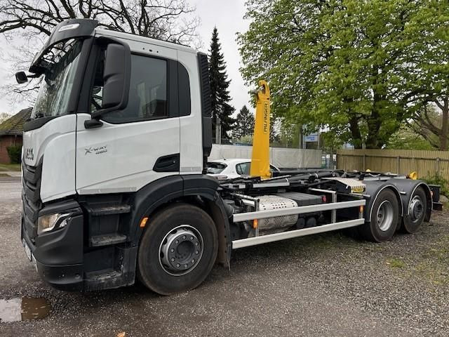 Iveco X-WAY AD280X46Y/PS ON Palfinger PH T20 SLD5 3... - Horgos rakodó teherautó: 4 kép. Iveco X-WAY AD280X46Y/PS ON Palfinger PH T20 SLD5 3... - Horgos rakodó teherautó: 4 kép.