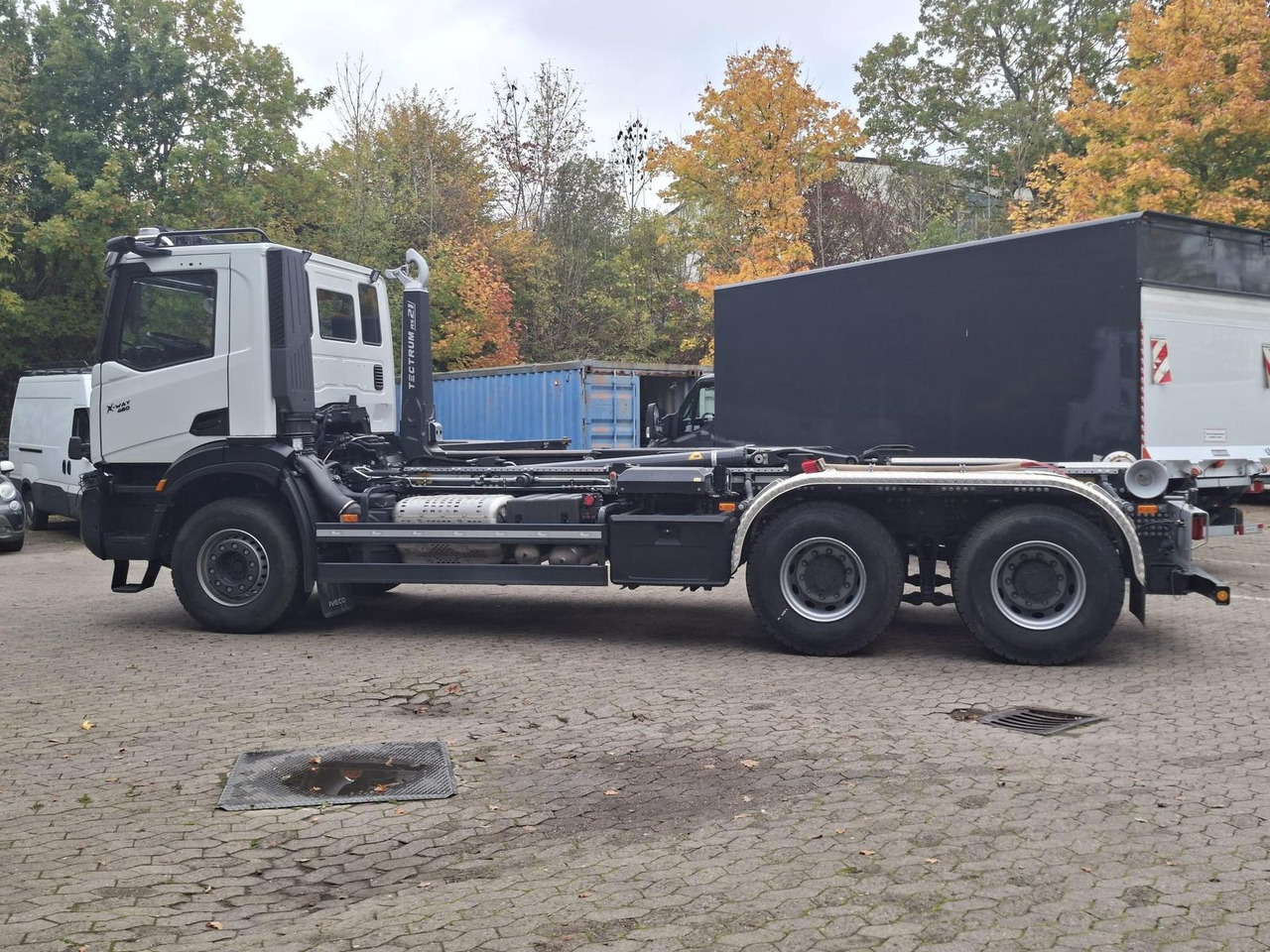 Iveco X-Way AD300X46Z/P HR OFF MEILER ABROLLKIPPER ... - Billenőplatós teherautó: 4 kép. Iveco X-Way AD300X46Z/P HR OFF MEILER ABROLLKIPPER ... - Billenőplatós teherautó: 4 kép.