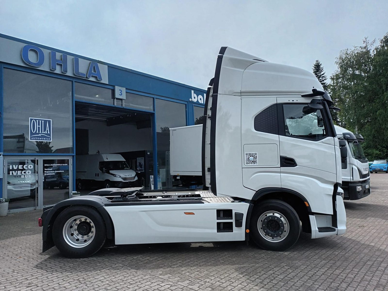 Iveco S-Way AS440S50T/FP SZM MIRROR - Nyergesvontató: 4 kép. Iveco S-Way AS440S50T/FP SZM MIRROR - Nyergesvontató: 4 kép.