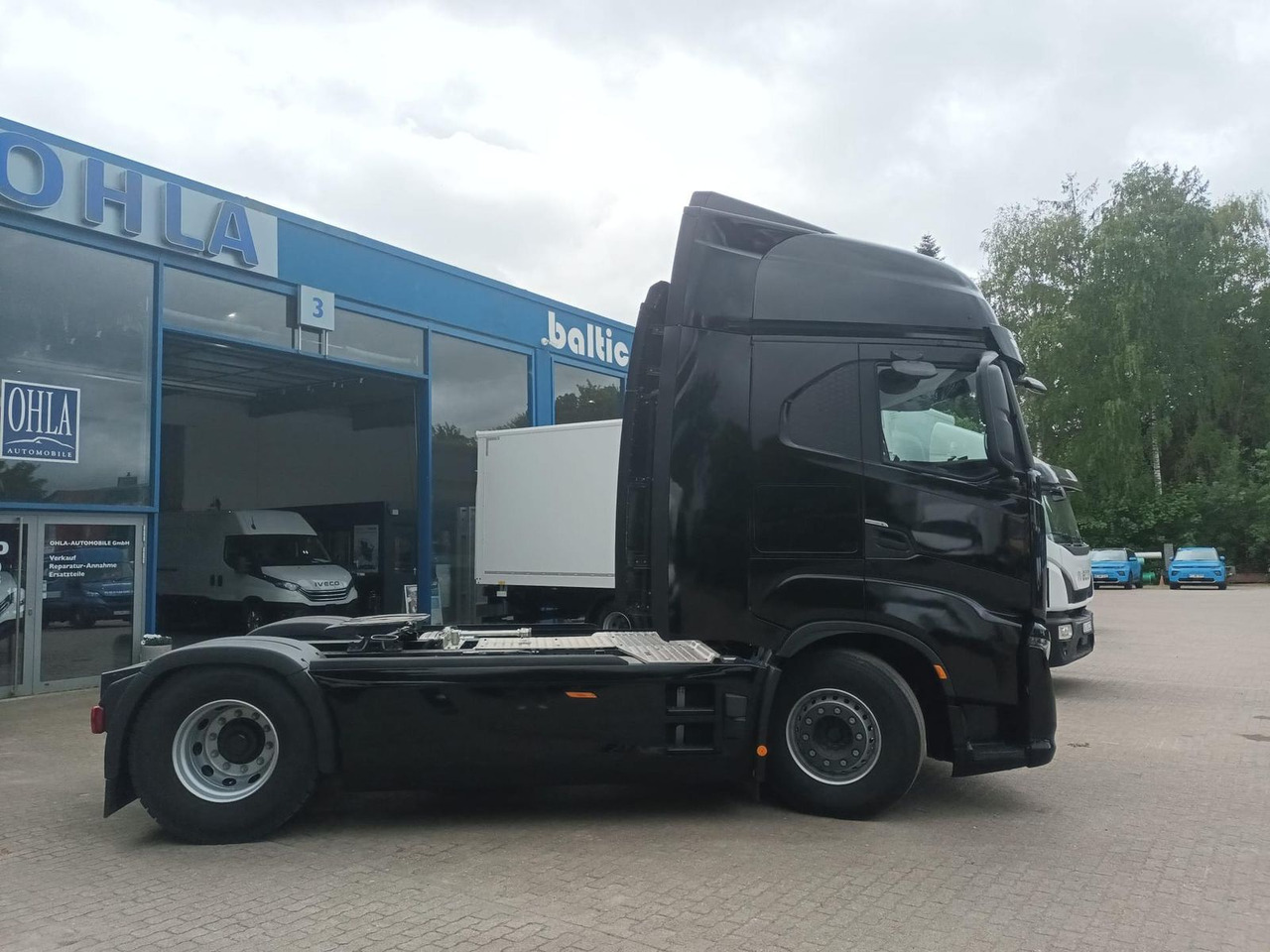 Iveco S-Way SZM 500PS 18-20t zGG. 2-Kreis Hydraulik - Nyergesvontató: 4 kép. Iveco S-Way SZM 500PS 18-20t zGG. 2-Kreis Hydraulik - Nyergesvontató: 4 kép.