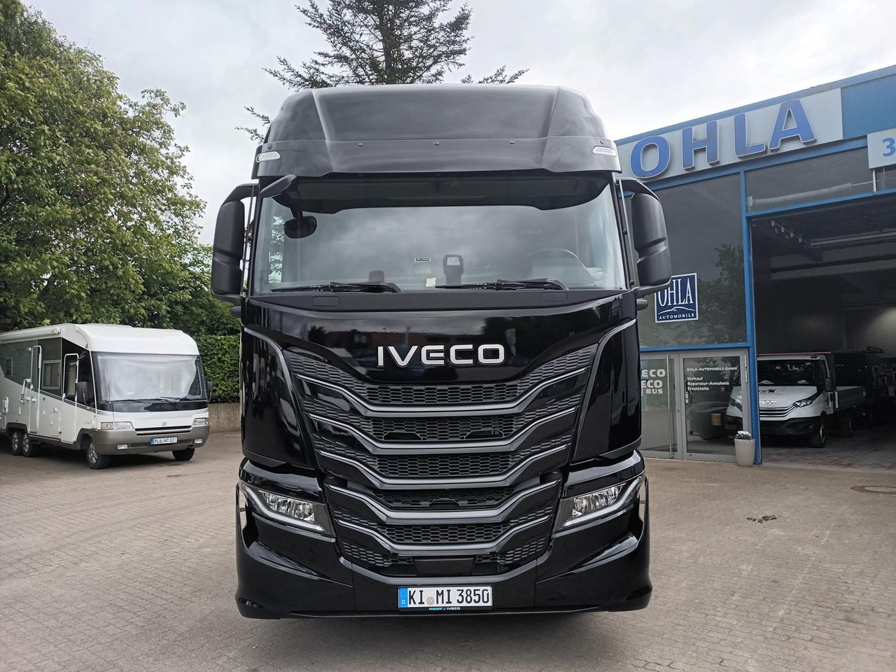 Iveco S-Way SZM 500PS 18-20t zGG. 2-Kreis Hydraulik - Nyergesvontató: 5 kép. Iveco S-Way SZM 500PS 18-20t zGG. 2-Kreis Hydraulik - Nyergesvontató: 5 kép.