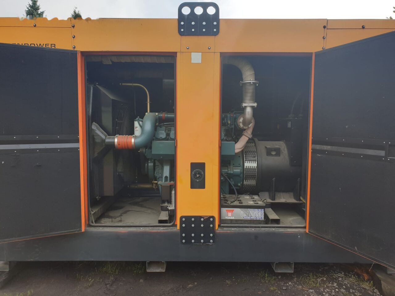 Új Áramfejlesztő MAN MAN Generator Set Stamford 640 KW 800 KVA Diesel, 2017 Model, 931 HP, 8000 kg, Low Hours, For Sale in Poland: 39 kép.
