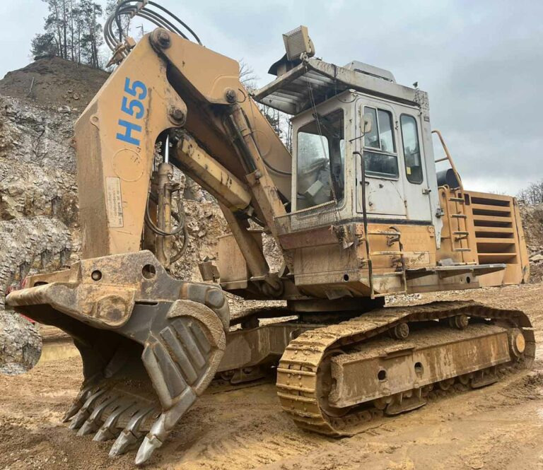 Demag H55 – Shovel excavator / Hochlöffelbagger - Kotrógép: 1 kép. Demag H55 – Shovel excavator / Hochlöffelbagger - Kotrógép: 1 kép.
