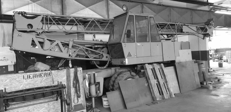 Fuchs F114 – mobile crane / Mobilkran - Autódaru: 1 kép. Fuchs F114 – mobile crane / Mobilkran - Autódaru: 1 kép.