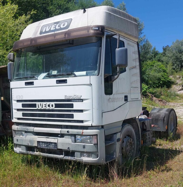 Iveco Eurostar 430 – tractor unit / Sattelzugmaschine - Nyergesvontató: 1 kép. Iveco Eurostar 430 – tractor unit / Sattelzugmaschine - Nyergesvontató: 1 kép.