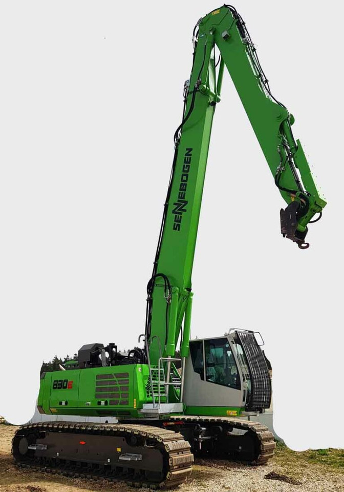 Sennebogen 830 – Material handler / Umschlagbagger - Hulladék kotró: 1 kép. Sennebogen 830 – Material handler / Umschlagbagger - Hulladék kotró: 1 kép.