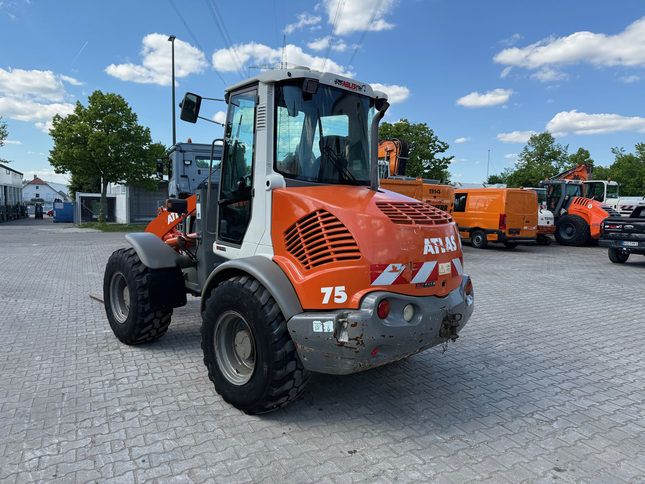 Atlas AR75 Radlader SW - Gumikerekes homlokrakodó: 5 kép. Atlas AR75 Radlader SW - Gumikerekes homlokrakodó: 5 kép.