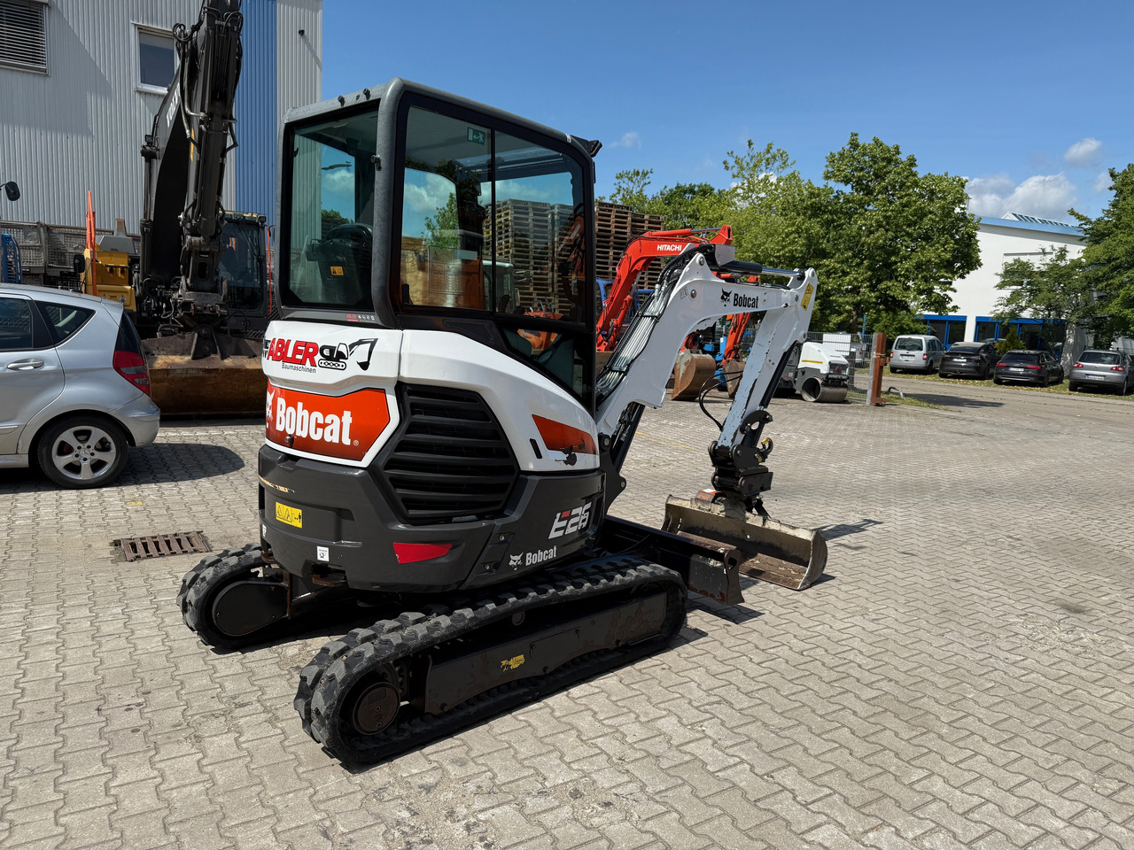 Bobcat E26 Nullheck Minibagger MS03 3 Löffel - Kotrógép: 4 kép. Bobcat E26 Nullheck Minibagger MS03 3 Löffel - Kotrógép: 4 kép.