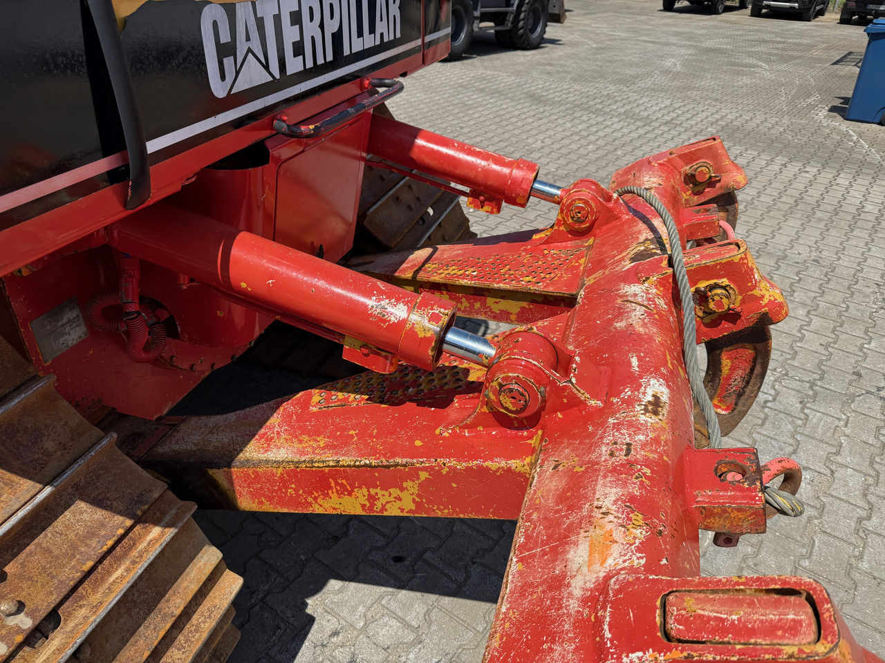 Buldózer CATERPILLAR D5N FTC LGP Raupe mit 6-Wege + Heckaufreißer: 8 kép.
