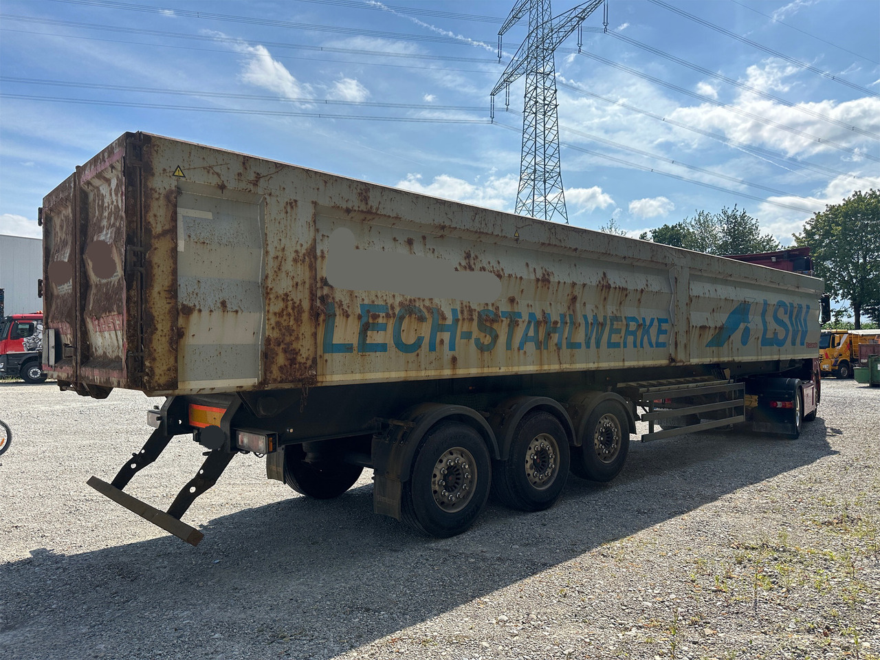 Reisch RHKS-35/24SL Stahl Kippmulde 50 m3 Metallschrott - Egyéb gépek: 5 kép. Reisch RHKS-35/24SL Stahl Kippmulde 50 m3 Metallschrott - Egyéb gépek: 5 kép.