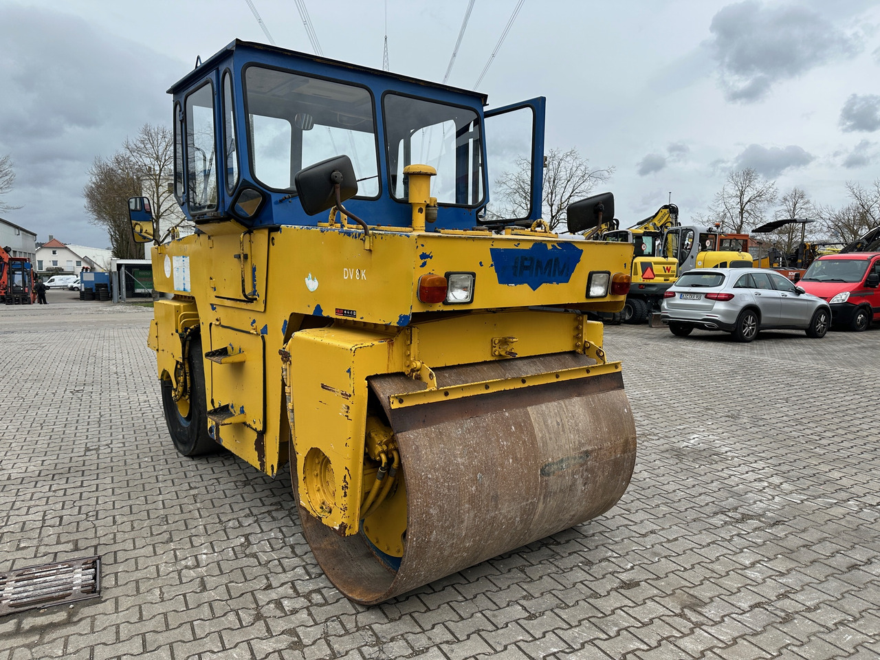 Hamm DV8K Kombiwalze - Kombihenger: 4 kép. Hamm DV8K Kombiwalze - Kombihenger: 4 kép.