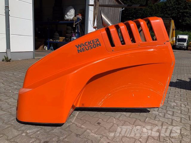 Hamm H13 H16 Motorhaube - Motorháztető - Építőipari gépek: 3 kép. Hamm H13 H16 Motorhaube - Motorháztető - Építőipari gépek: 3 kép.