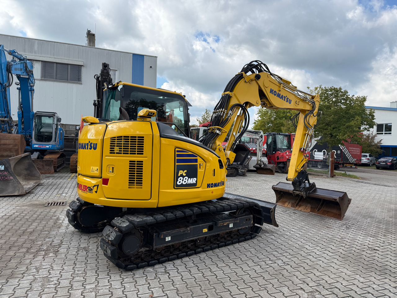 Komatsu PC88 MR-11E0 Kompaktbagger Verstellausleger Powertilt - Kotrógép: 4 kép. Komatsu PC88 MR-11E0 Kompaktbagger Verstellausleger Powertilt - Kotrógép: 4 kép.