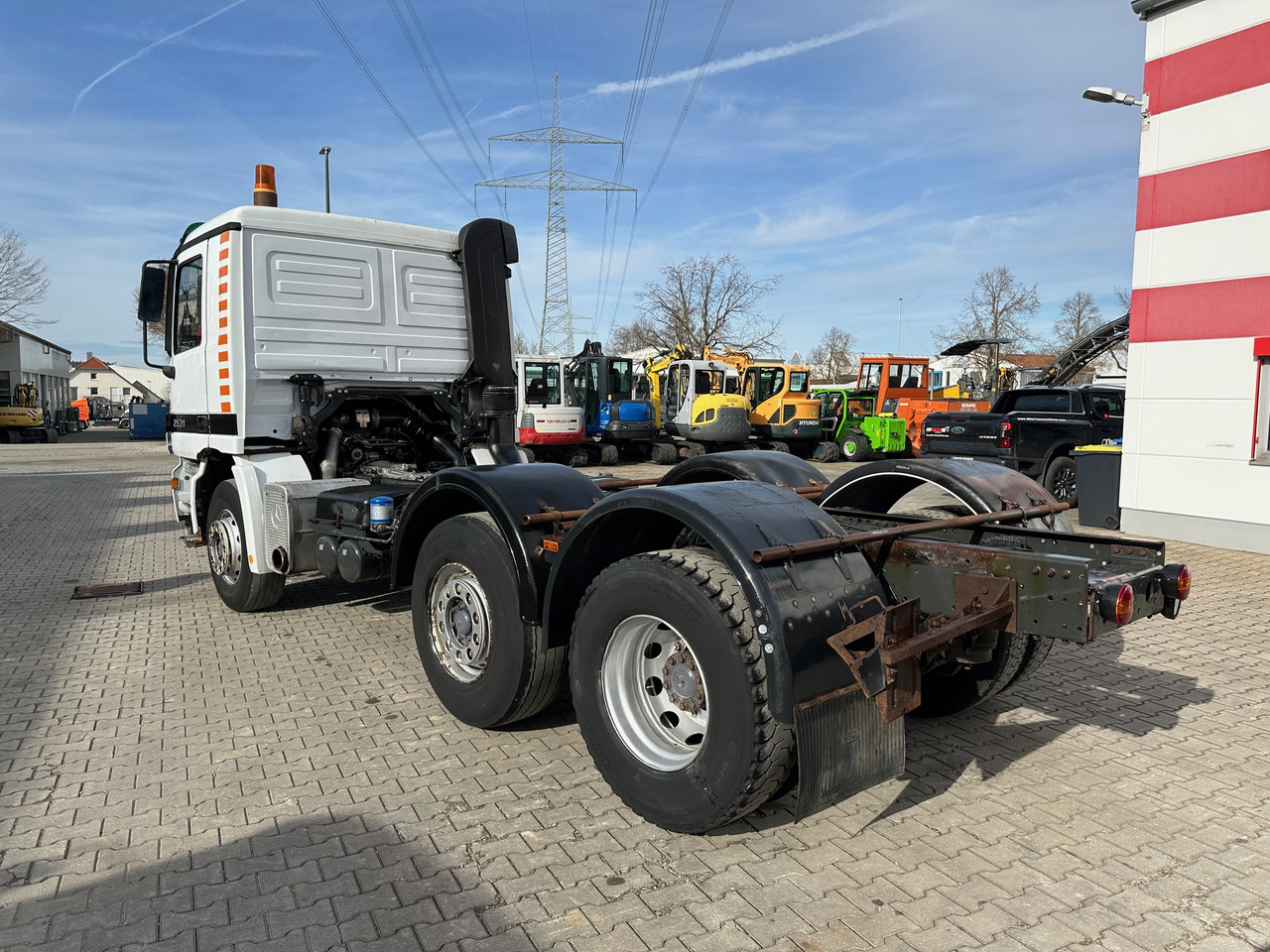 Mercedes-Benz 2531 Actros Fahrgestell - Alvaz teherautó: 5 kép. Mercedes-Benz 2531 Actros Fahrgestell - Alvaz teherautó: 5 kép.