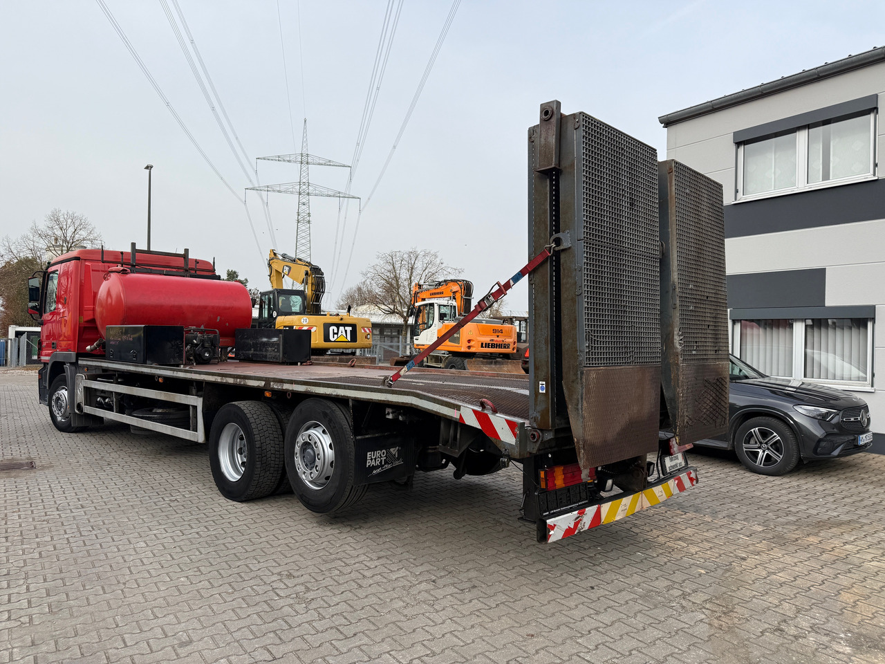 Mercedes-Benz 2541 Actros Baumaschinentransporter Klima Retarder - Autószállító teherautó: 5 kép. Mercedes-Benz 2541 Actros Baumaschinentransporter Klima Retarder - Autószállító teherautó: 5 kép.