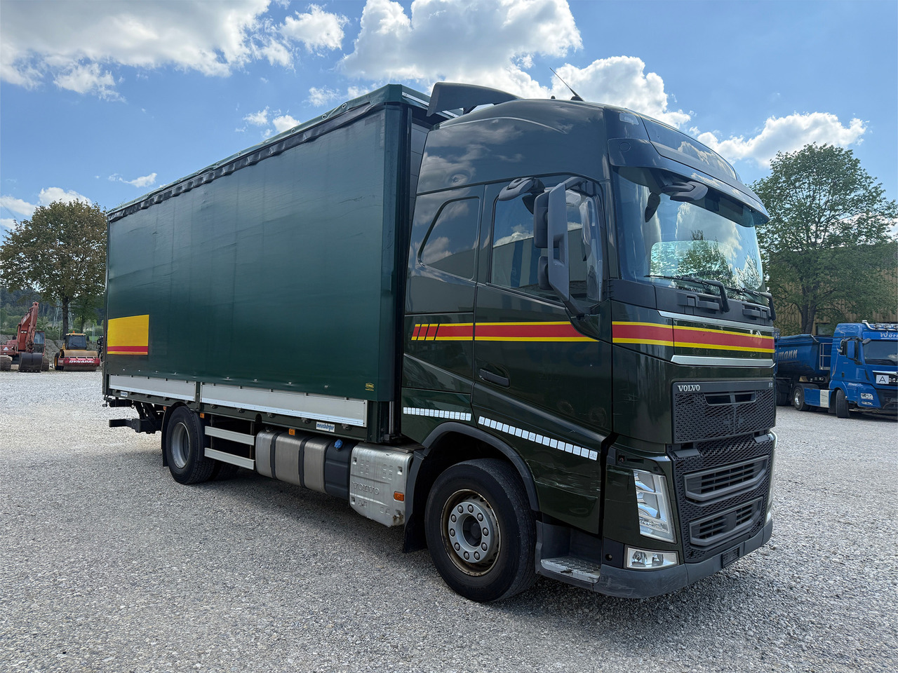 Volvo FH460 Pritsche Plane LBW Klima Retarder - Ponyvás teherautó: 3 kép. Volvo FH460 Pritsche Plane LBW Klima Retarder - Ponyvás teherautó: 3 kép.