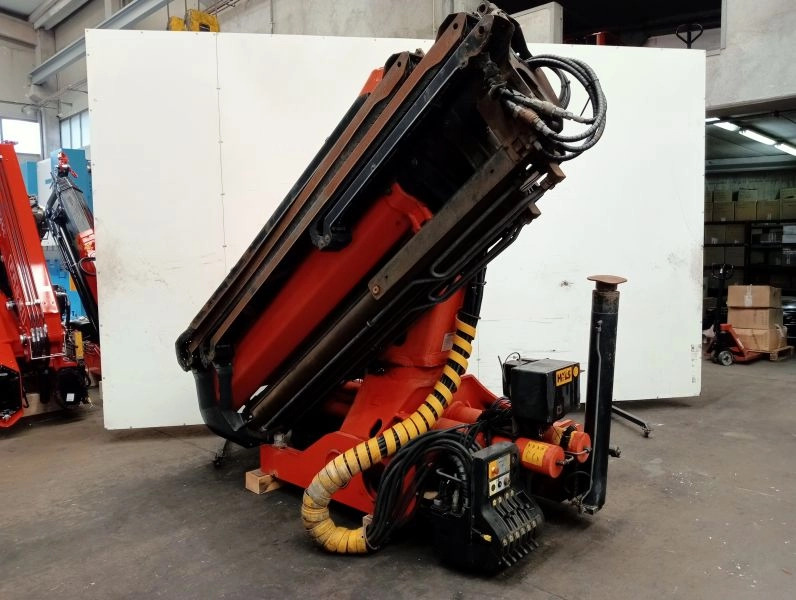 Grúa Palfinger PK 42502 - Rakodódaru - Teherautó: 4 kép. Grúa Palfinger PK 42502 - Rakodódaru - Teherautó: 4 kép.