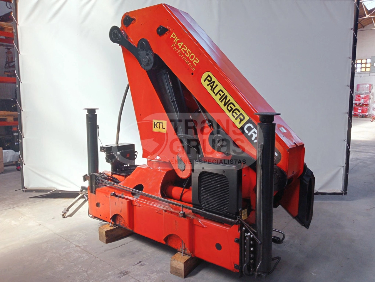 Grúa Palfinger PK 42502 - Rakodódaru - Teherautó: 4 kép. Grúa Palfinger PK 42502 - Rakodódaru - Teherautó: 4 kép.