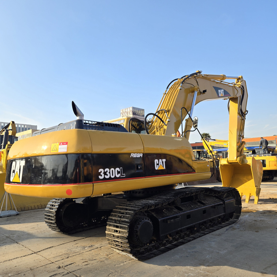 CATERPILLAR 330CL - Kotrógép: 4 kép. CATERPILLAR 330CL - Kotrógép: 4 kép.