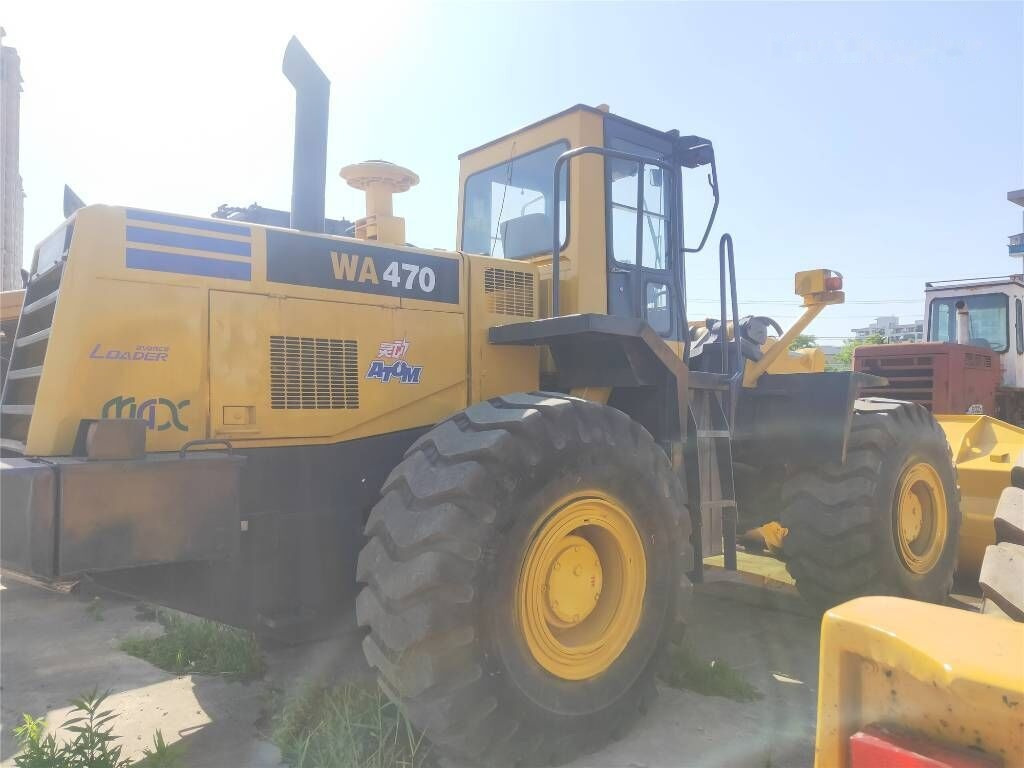 Komatsu WA470 - Gumikerekes homlokrakodó: 4 kép. Komatsu WA470 - Gumikerekes homlokrakodó: 4 kép.