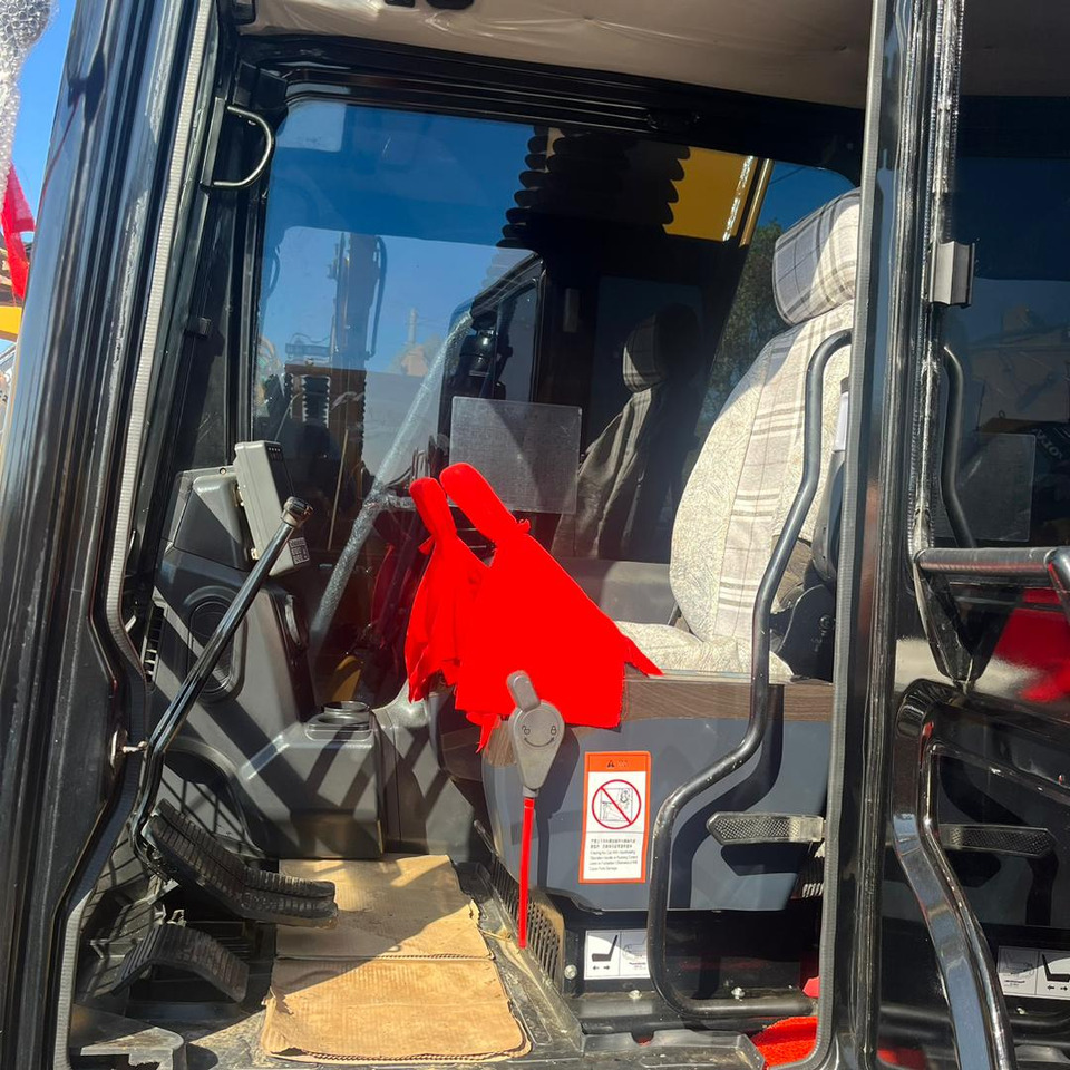 Kotrógép SANY SY135C: 8 kép.