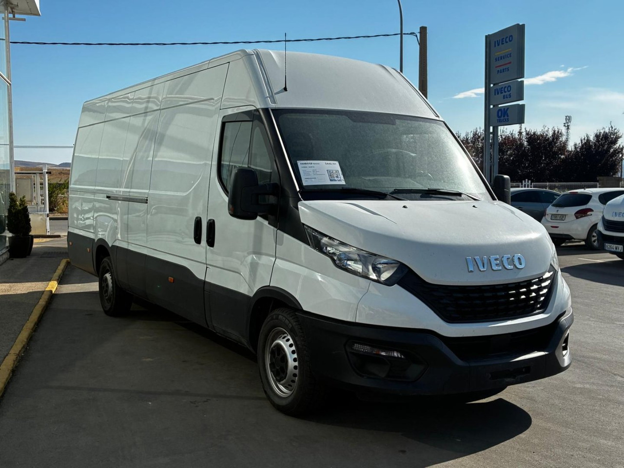 Furgón IVECO 35S14 V 16m3 - Furgon: 3 kép. Furgón IVECO 35S14 V 16m3 - Furgon: 3 kép.