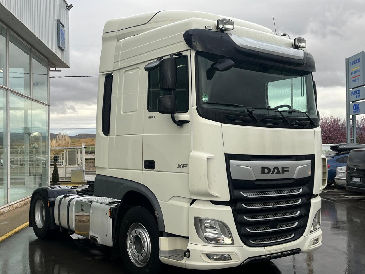 Cabeza Tractora DAF 480 AUTOMATICA CON INTARDER - Nyergesvontató: 3 kép. Cabeza Tractora DAF 480 AUTOMATICA CON INTARDER - Nyergesvontató: 3 kép.