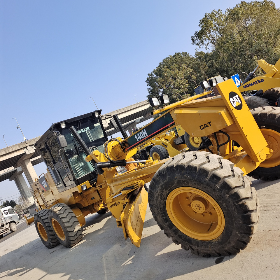 CATERPILLAR 140H CAT 140 H 140K 140G - Gréder: 1 kép. CATERPILLAR 140H CAT 140 H 140K 140G - Gréder: 1 kép.