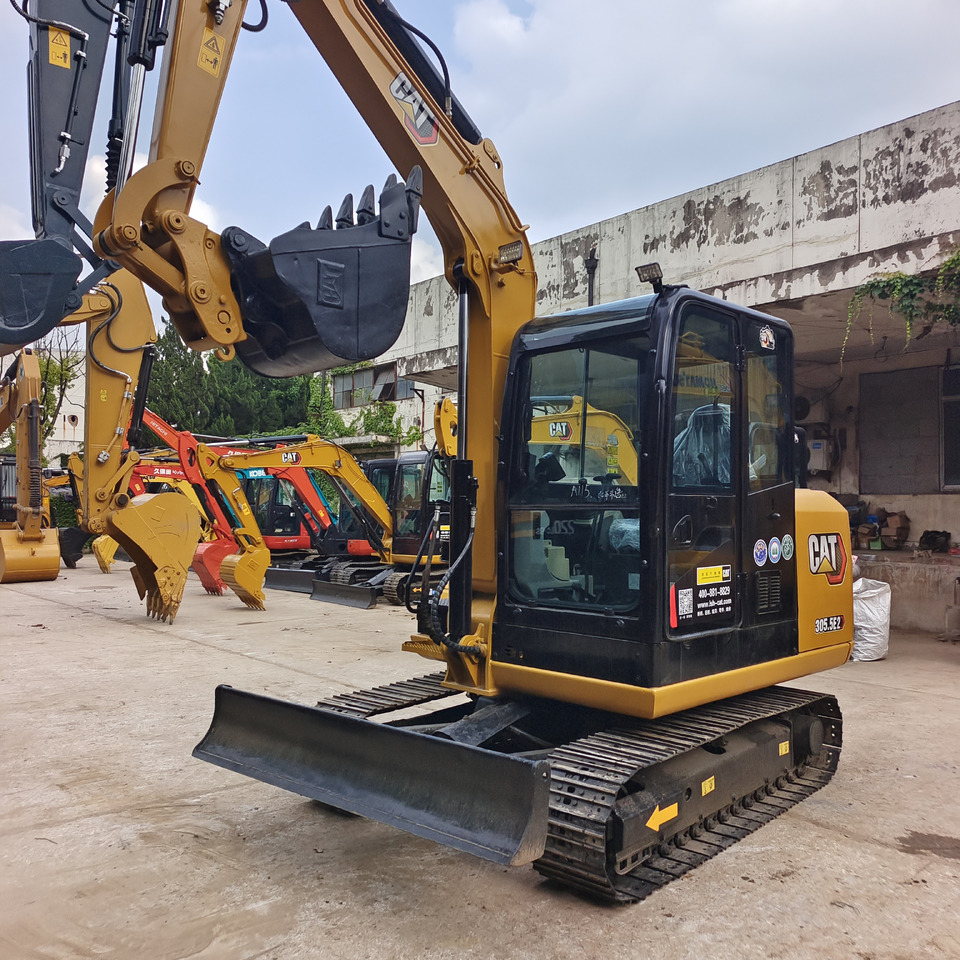 CATERPILLAR 305.5 E2 CAT 306D 307D 307.5 307E2 - Minikotró: 2 kép. CATERPILLAR 305.5 E2 CAT 306D 307D 307.5 307E2 - Minikotró: 2 kép.