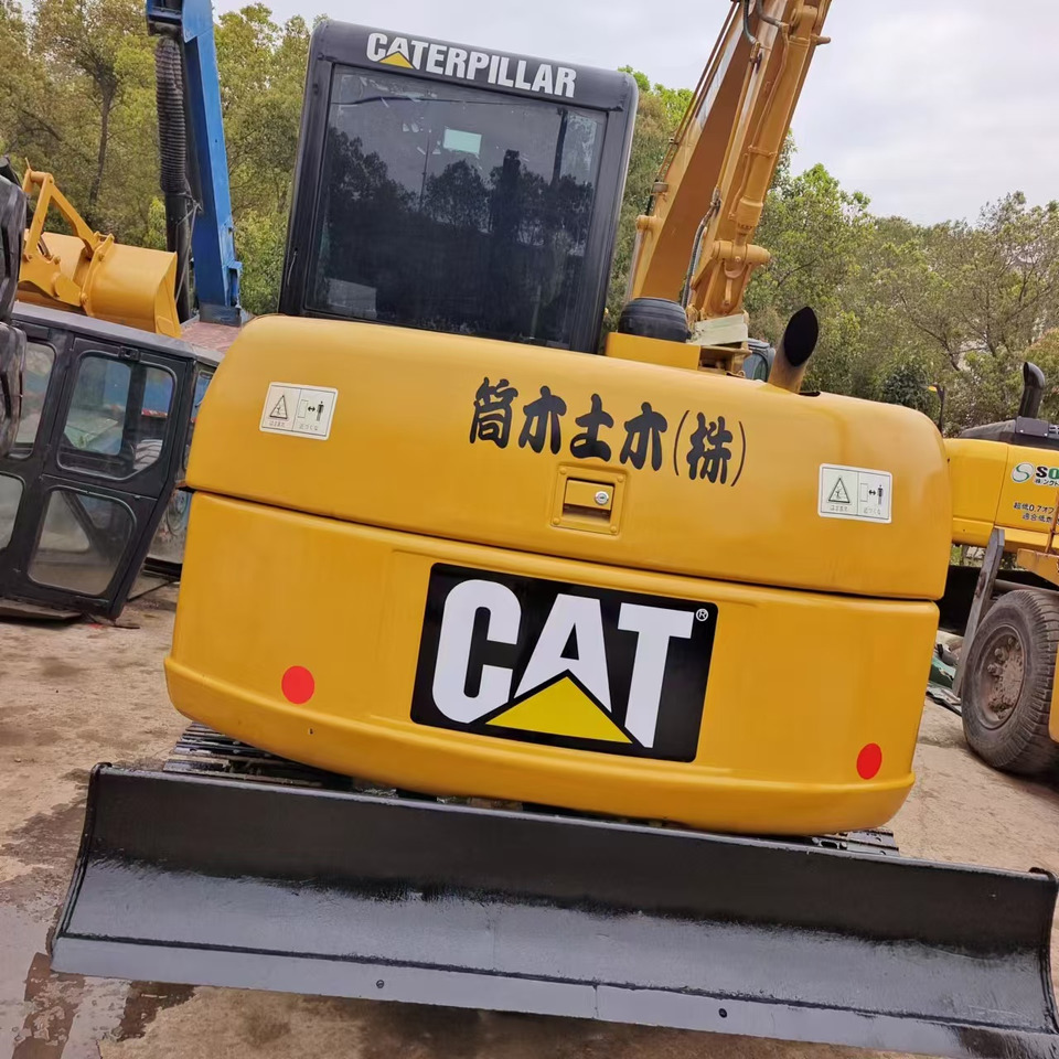 CATERPILLAR 306D CAT - Minikotró: 3 kép. CATERPILLAR 306D CAT - Minikotró: 3 kép.
