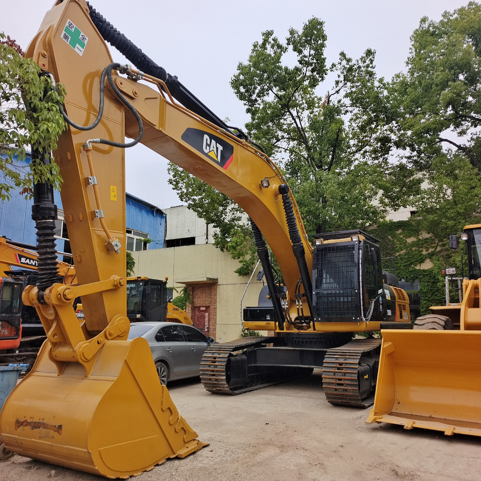 CATERPILLAR 336D CAT 336 D2 L - Lánctalpas kotró: 2 kép. CATERPILLAR 336D CAT 336 D2 L - Lánctalpas kotró: 2 kép.