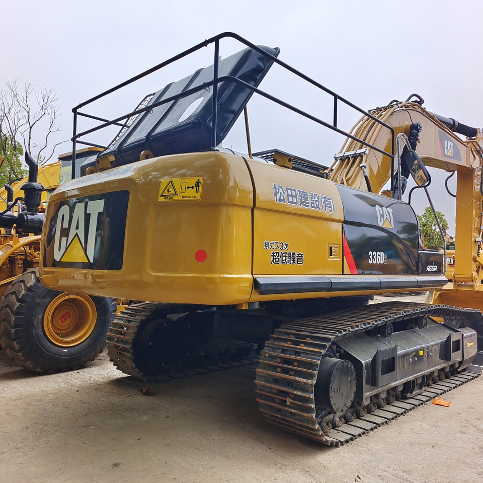 CATERPILLAR 336D2 CAT 336D 2 L - Lánctalpas kotró: 5 kép. CATERPILLAR 336D2 CAT 336D 2 L - Lánctalpas kotró: 5 kép.