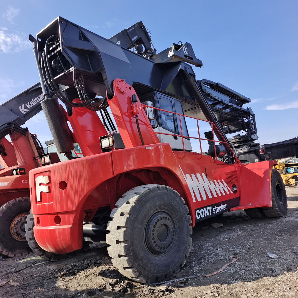 FANTUZZI CS45KMHD - Konténerrakodó: 1 kép. FANTUZZI CS45KMHD - Konténerrakodó: 1 kép.