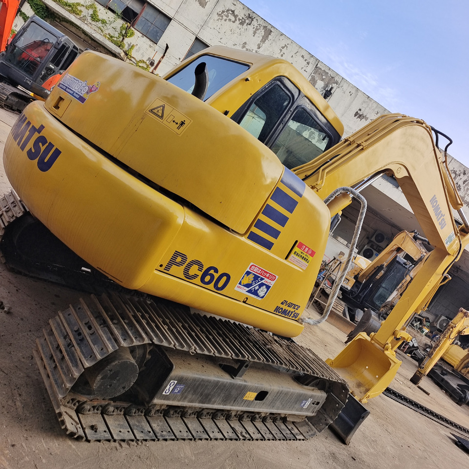 KOMATSU PC60 PC60-7 PC60-8 PC56 PC55MR PC78US - Minikotró: 5 kép. KOMATSU PC60 PC60-7 PC60-8 PC56 PC55MR PC78US - Minikotró: 5 kép.