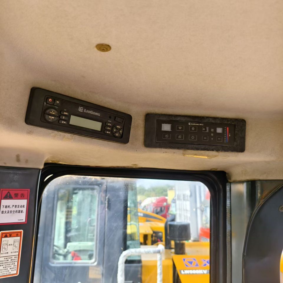 Gumikerekes homlokrakodó LIUGONG 856H integrates ZF Powershift transmissions: 7 kép.