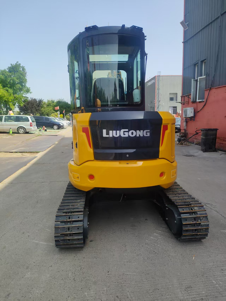 LIUGONG 9035F ZTSG4 BRAND NEW 3.8 TON 3 TON 4 TON MINI DIGGER - Minikotró: 2 kép. LIUGONG 9035F ZTSG4 BRAND NEW 3.8 TON 3 TON 4 TON MINI DIGGER - Minikotró: 2 kép.
