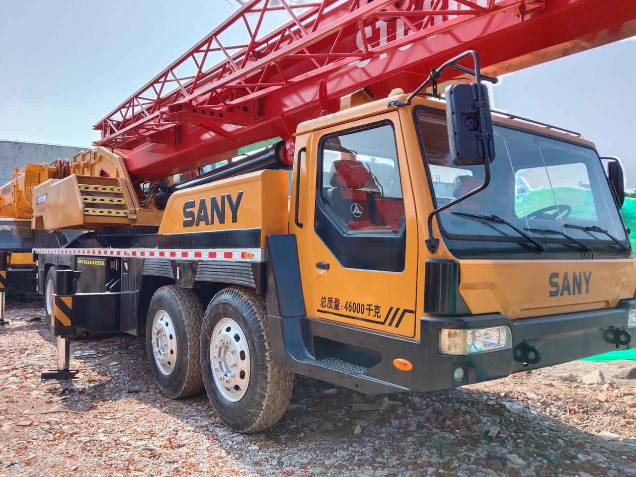 SANY STC800 - Autódaru: 4 kép. SANY STC800 - Autódaru: 4 kép.
