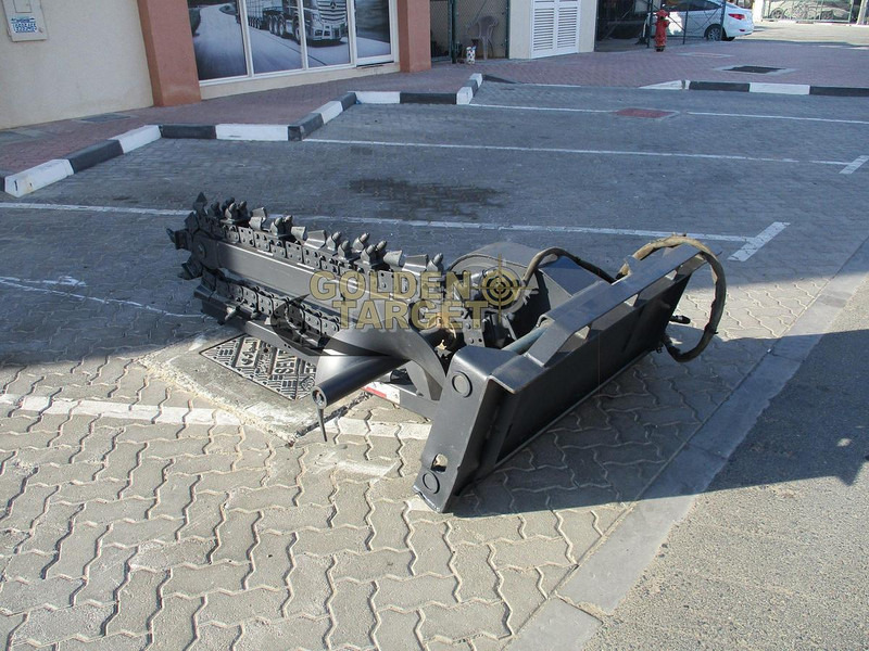 Bobcat LT 414 - Rakodógép: 5 kép. Bobcat LT 414 - Rakodógép: 5 kép.