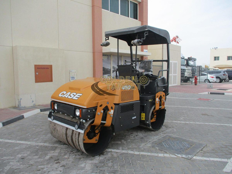 Case 450DX Tandem Roller - Mezőgazdasági hengerek: 2 kép. Case 450DX Tandem Roller - Mezőgazdasági hengerek: 2 kép.