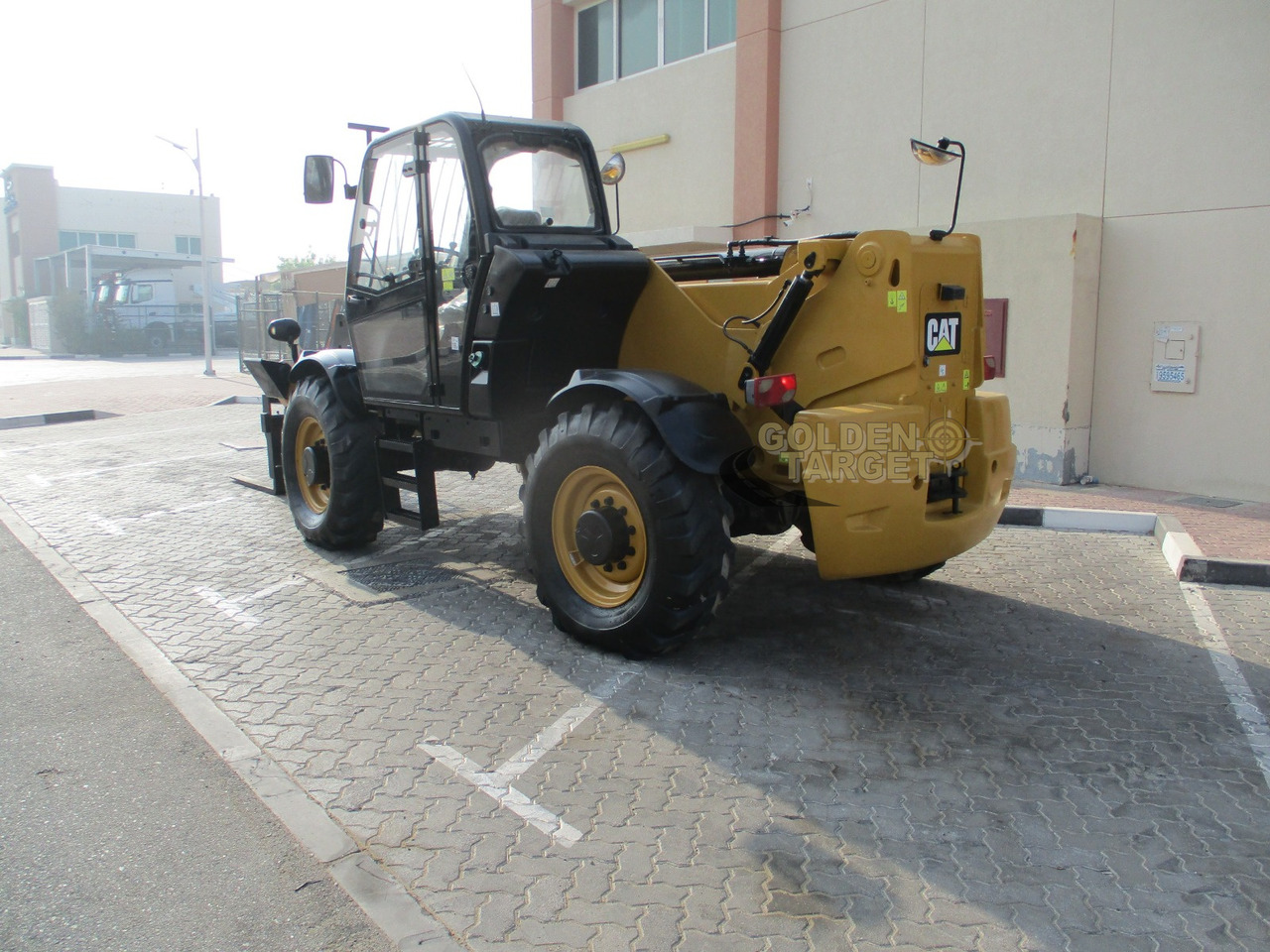 Caterpillar TH417 Telehandler - Teleszkópos rakodó: 4 kép. Caterpillar TH417 Telehandler - Teleszkópos rakodó: 4 kép.