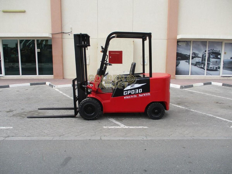 RIPPA GPD30 Electric Forklift - Építőipari gépek: 5 kép. RIPPA GPD30 Electric Forklift - Építőipari gépek: 5 kép.