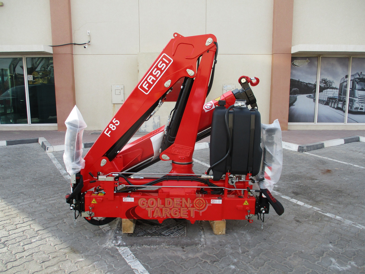 Fassi F85B.0.22 Loader Crane - Rakodódaru: 3 kép. Fassi F85B.0.22 Loader Crane - Rakodódaru: 3 kép.