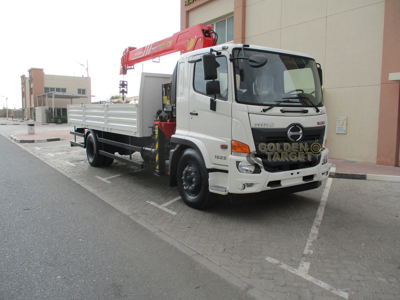 HINO 500 1625 4x2 with SANY PALFINGER SPS16000 Crane - Darus autó: 1 kép. HINO 500 1625 4x2 with SANY PALFINGER SPS16000 Crane - Darus autó: 1 kép.