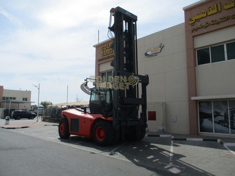 Linde - Konténer targoncá: 1 kép. Linde - Konténer targoncá: 1 kép.