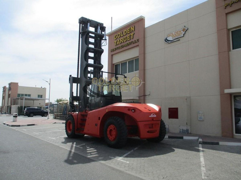 Linde - Konténer targoncá: 4 kép. Linde - Konténer targoncá: 4 kép.