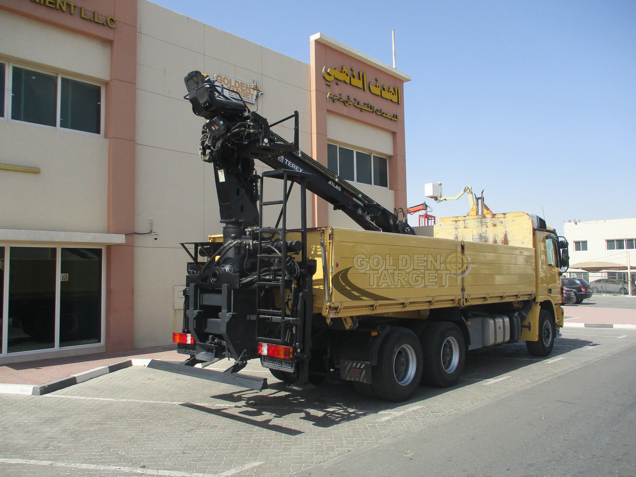 MERCEDES-BENZ ACTROS 2644 6×4 with ATLAS 165.2 Block Crane - Darus autó: 3 kép. MERCEDES-BENZ ACTROS 2644 6×4 with ATLAS 165.2 Block Crane - Darus autó: 3 kép.